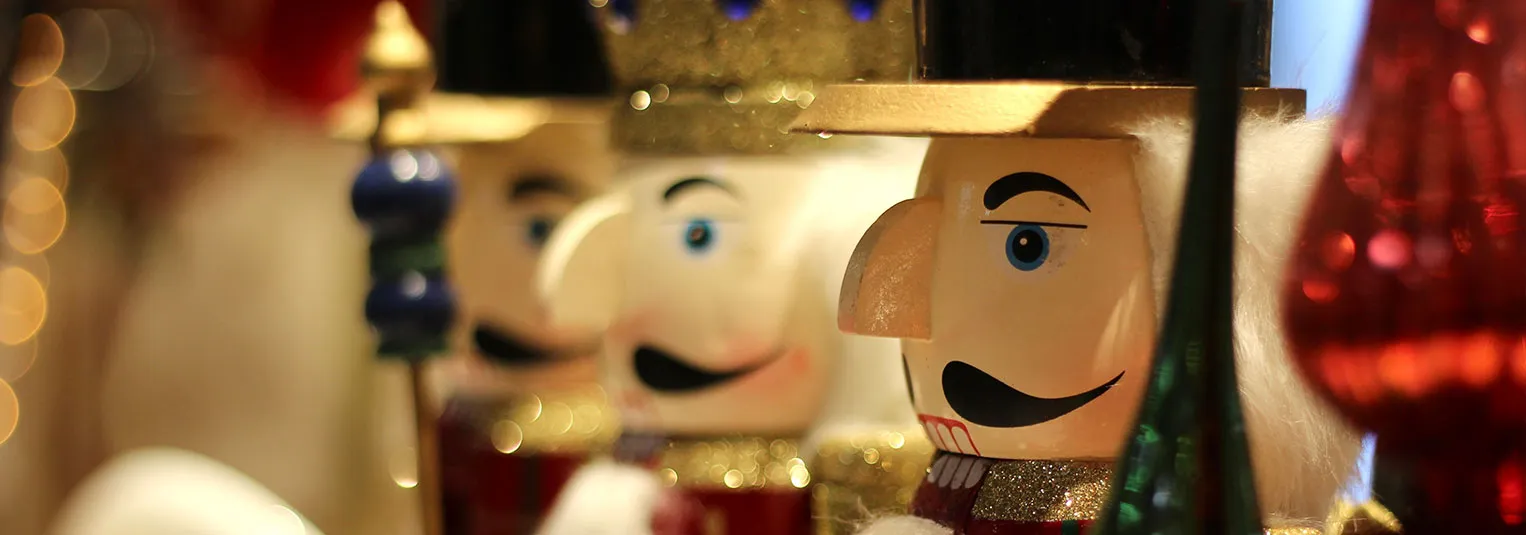 banner-ultimate-guide-to-christmas-markets-around-the-world-1